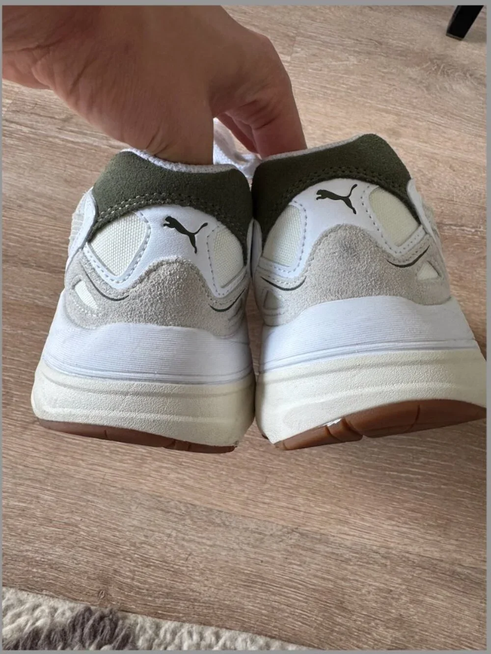 Puma White + Green Sneakers in Size 10